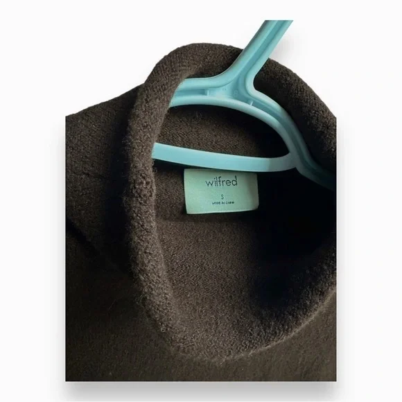 100% Merino wool sweater Wilfred Aritzia - Picture 4 of 5